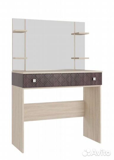 Туалетный столик