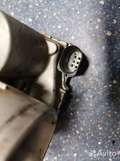 Дроссельная заслонка Skoda Audi Volkswagen