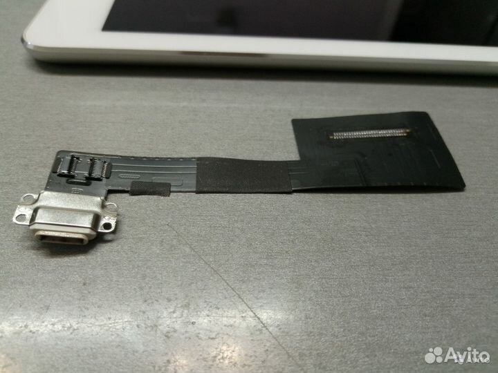 Ремонт техники Apple (iPhone, iPad, Macbook)