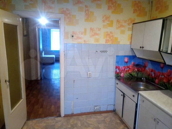 2-к. квартира, 50 м², 1/5 эт.