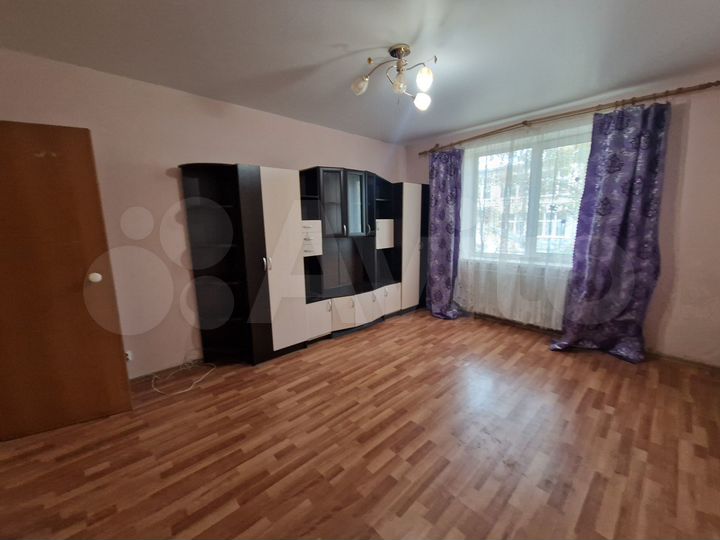 1-к. квартира, 47,5 м², 1/3 эт.