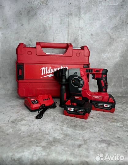 Перфоратор Milwaukee