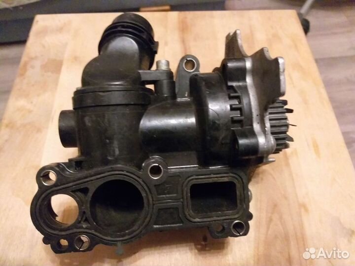 Термостат, насос водяной audi A4