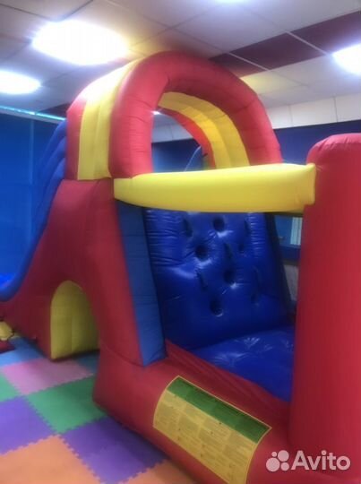 Батут налувной, мега горка