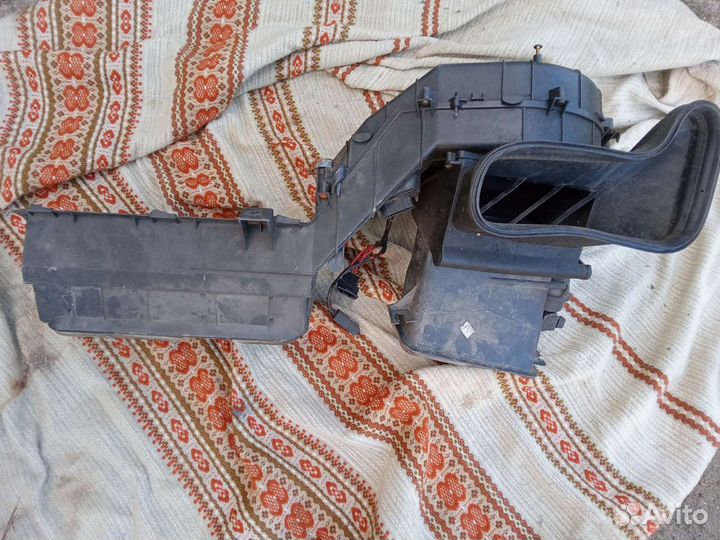 Корпус отопителя печки mercedes sprinter 2002г