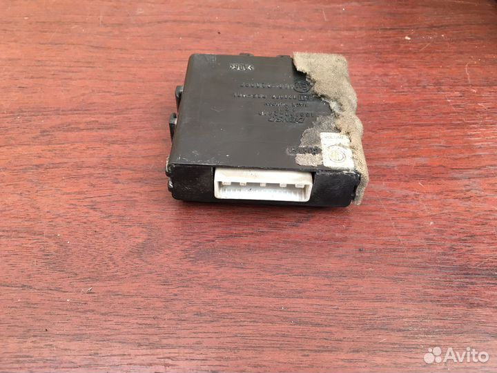 Блок управления парктроником Lexus RX350 2003-2009