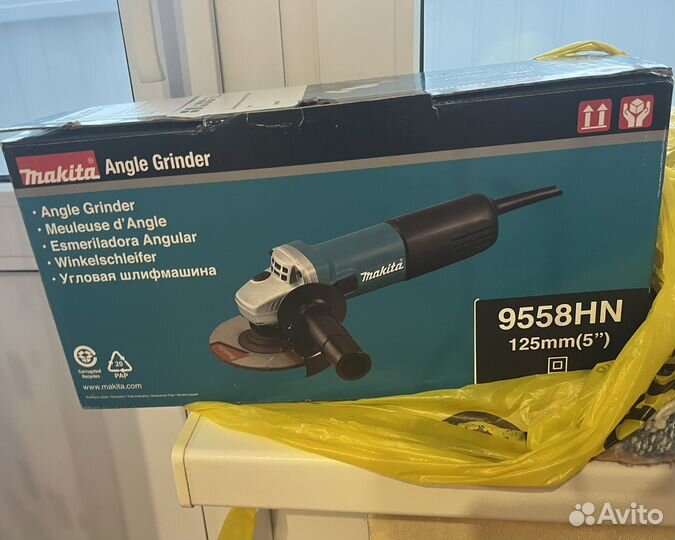 Угловая шлифовальная машина makita 9558HN