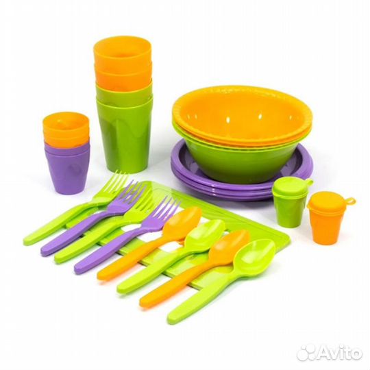 Набор посуды для пикника на 4 персоны Weekend (пла