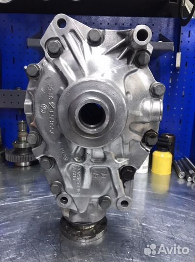 Передний редуктор BMW G11 G12 G30 2.81