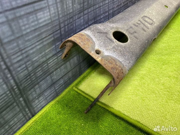 Крепление радиатора Chevrolet Trailblazer GMT360