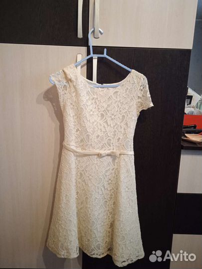 Платье праздничное