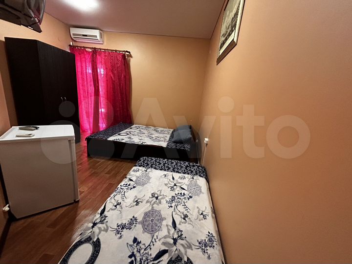 Комната 15 м² в 2-к., 1/1 эт.