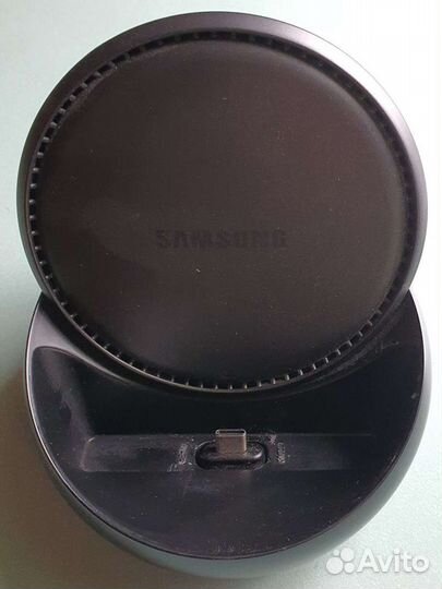 Док станция Samsung DEX