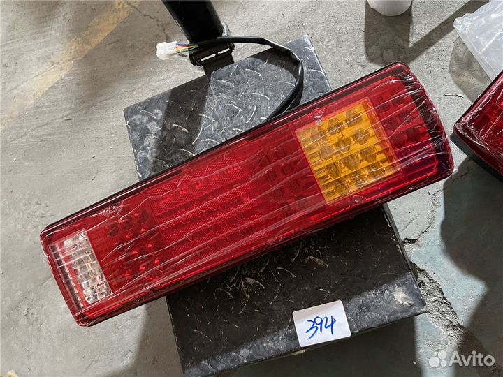 Фонарь задний shacman F2000 F3000 правый светодиод