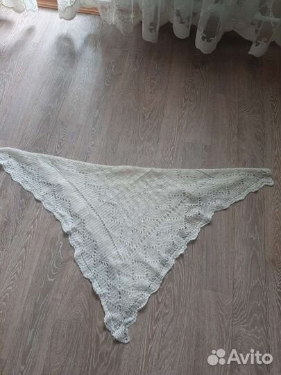 Платок шерстяной