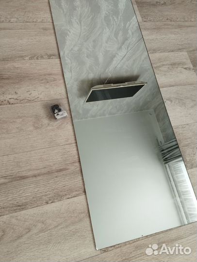 Зеркало настенное с держателями