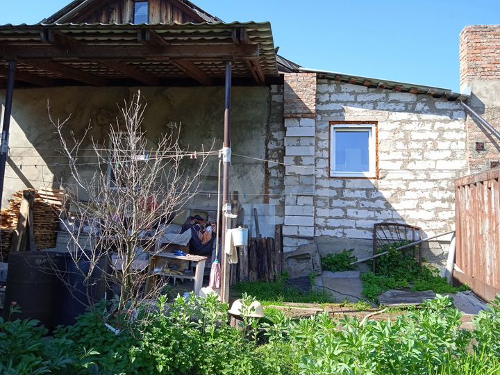 Дом 23,1 м² на участке 9 сот.