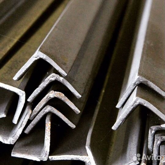 Уголок металлический