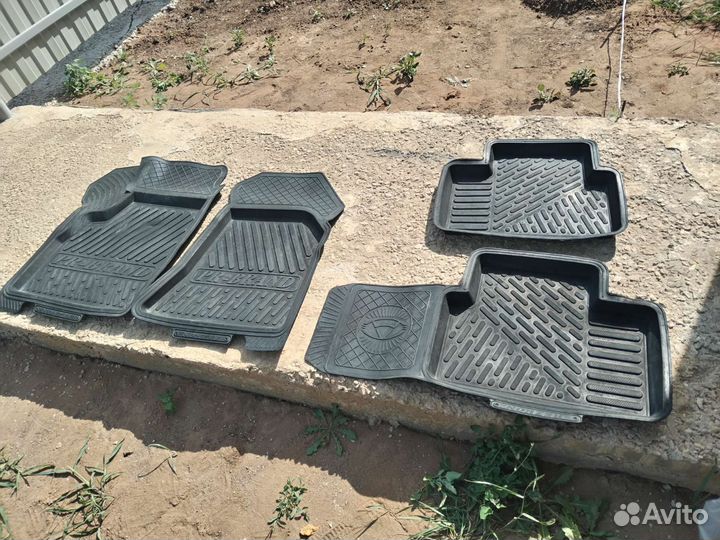 Автомобильные коврики приора2