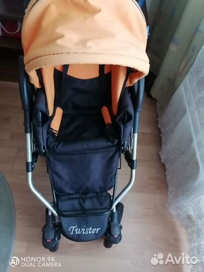 Продам коляску 2 в 1