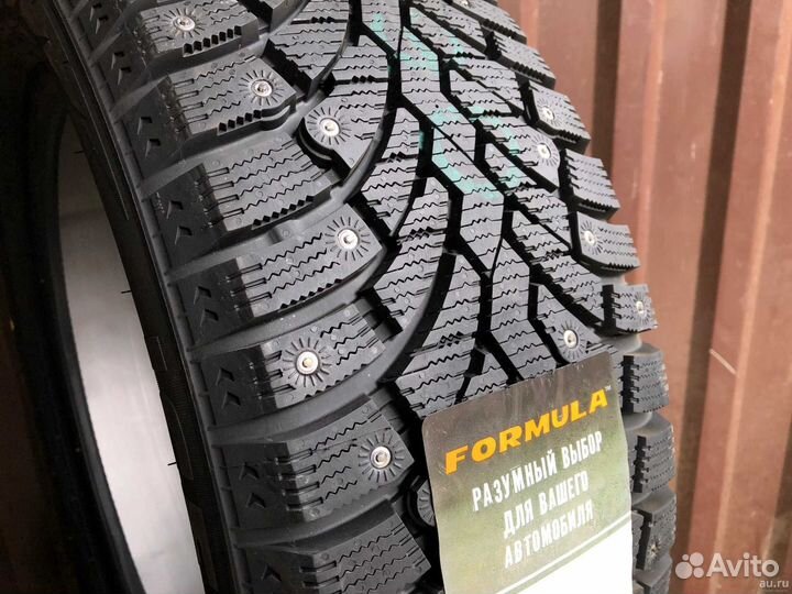Formula Ice 215/60 R17 113