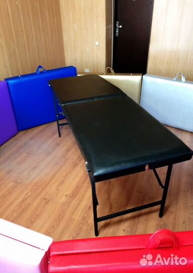 Массажный стол
