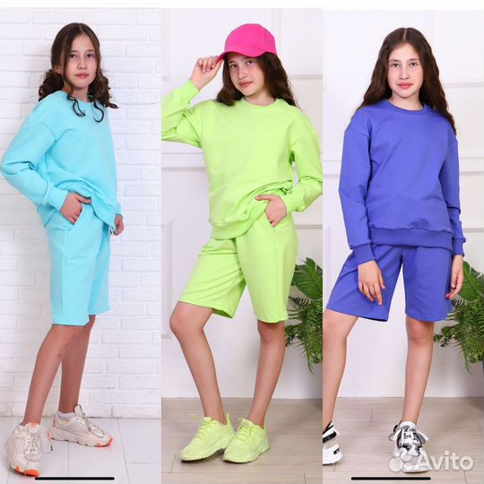 Костюм на девочку 146