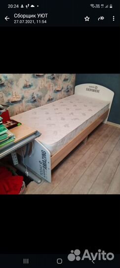 Отличная подростковая кровать с матрасом