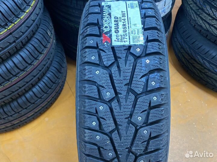 Yokohama Ice Guard Stud IG55 175/65 R14