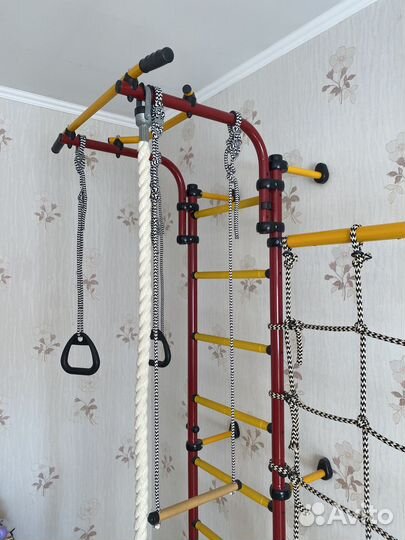 Детская шведская стенка