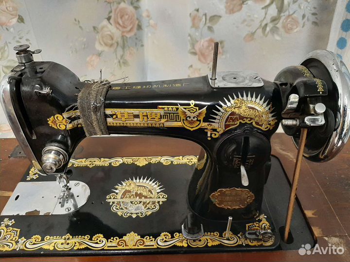 Швейная машинка ножная Golden Tiger