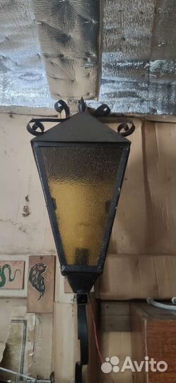 Фонарь уличный