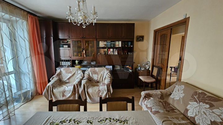 3-к. квартира, 80,7 м², 2/5 эт.