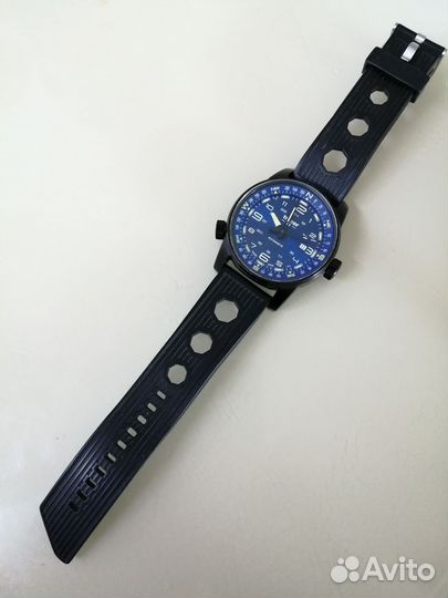 Мужские наручные часы traser