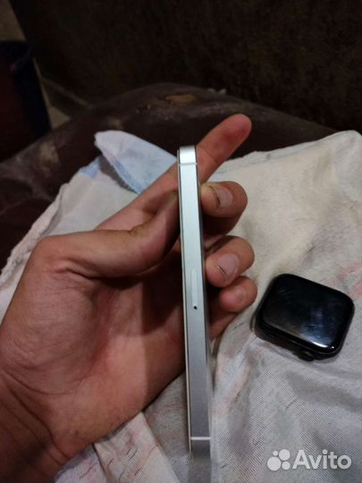 Телефон iPhone 5s