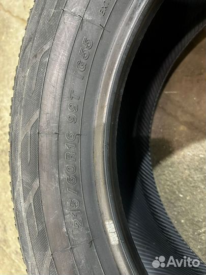 Yokohama Ice Guard IG55 215/60 R16 99T