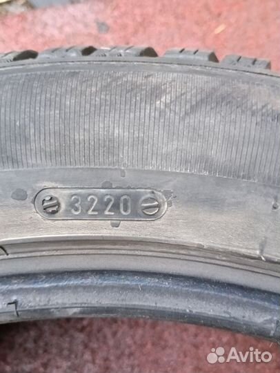 Tigar Ice 215/55 R17