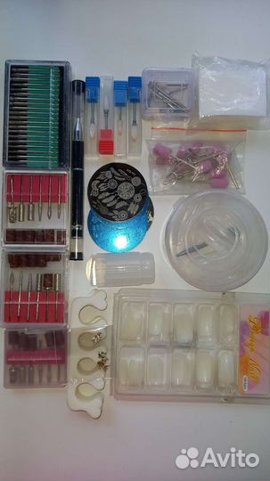 Набор для уходя за ногтями