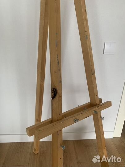Мольберт для художников