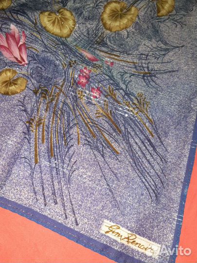 Шелковый платок Chanel