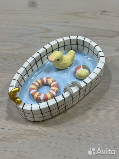 Бассейн с уточкой