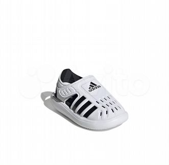 Adidas Closed-Toe детские сандалии