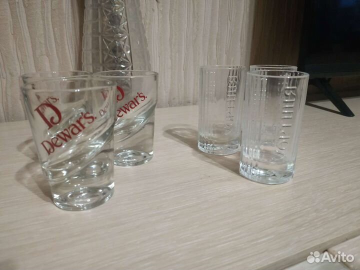 Рюмки, вазы, хрустальная посуда