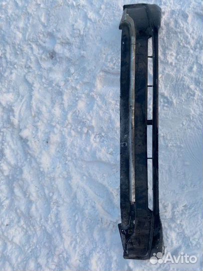 Бампер передний Toyota Land Cruiser 200 2015-2020