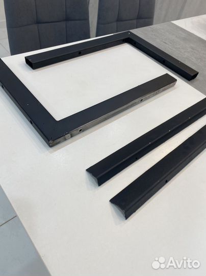 Кронштейн для столешницы, подстолье