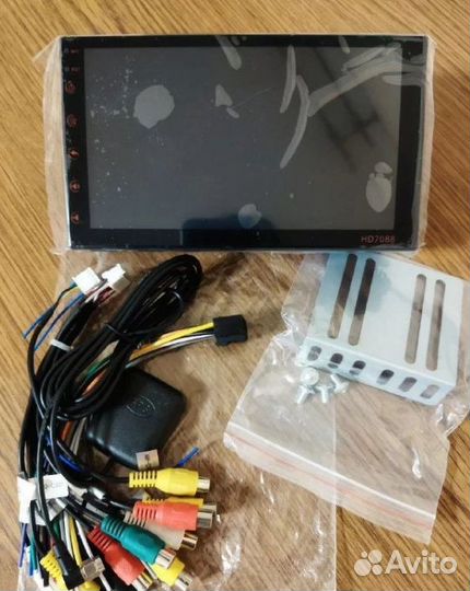 Магнитола 2(7дюймов) дин на Android11,2Гб /16