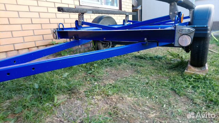 Прицеп для лодок и гидроциклов