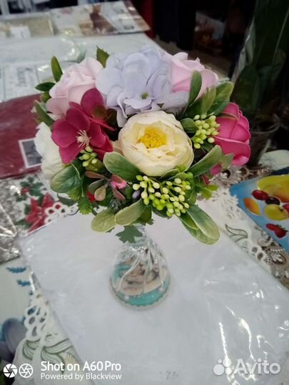 Цветочный топиарий на бокале 