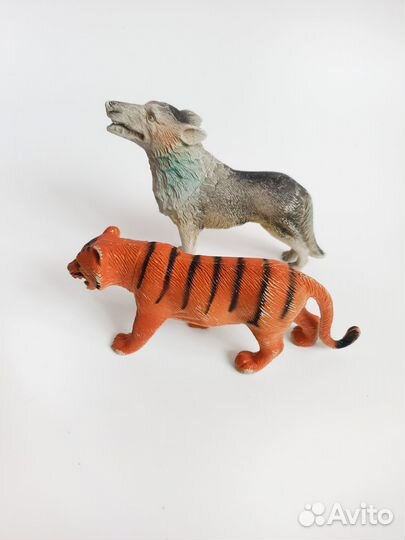 Фигурки животных пакетом