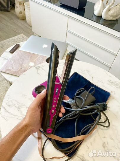 Dyson выпрямитель для волос